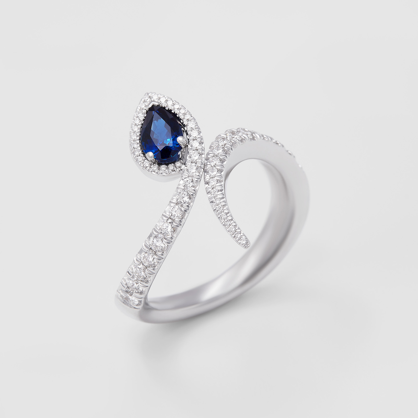 white gold with diamonds and sapphire ring