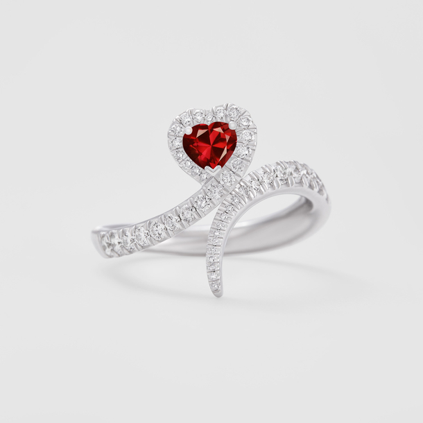 anello in oro bianco, diamanti e rubino