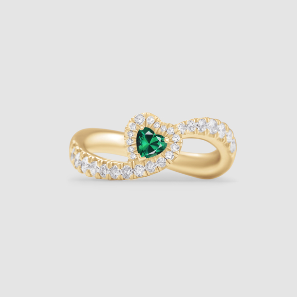 rose gold with diamonds and emerald ring