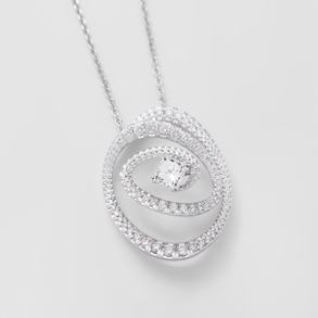 white gold and diamonds necklace