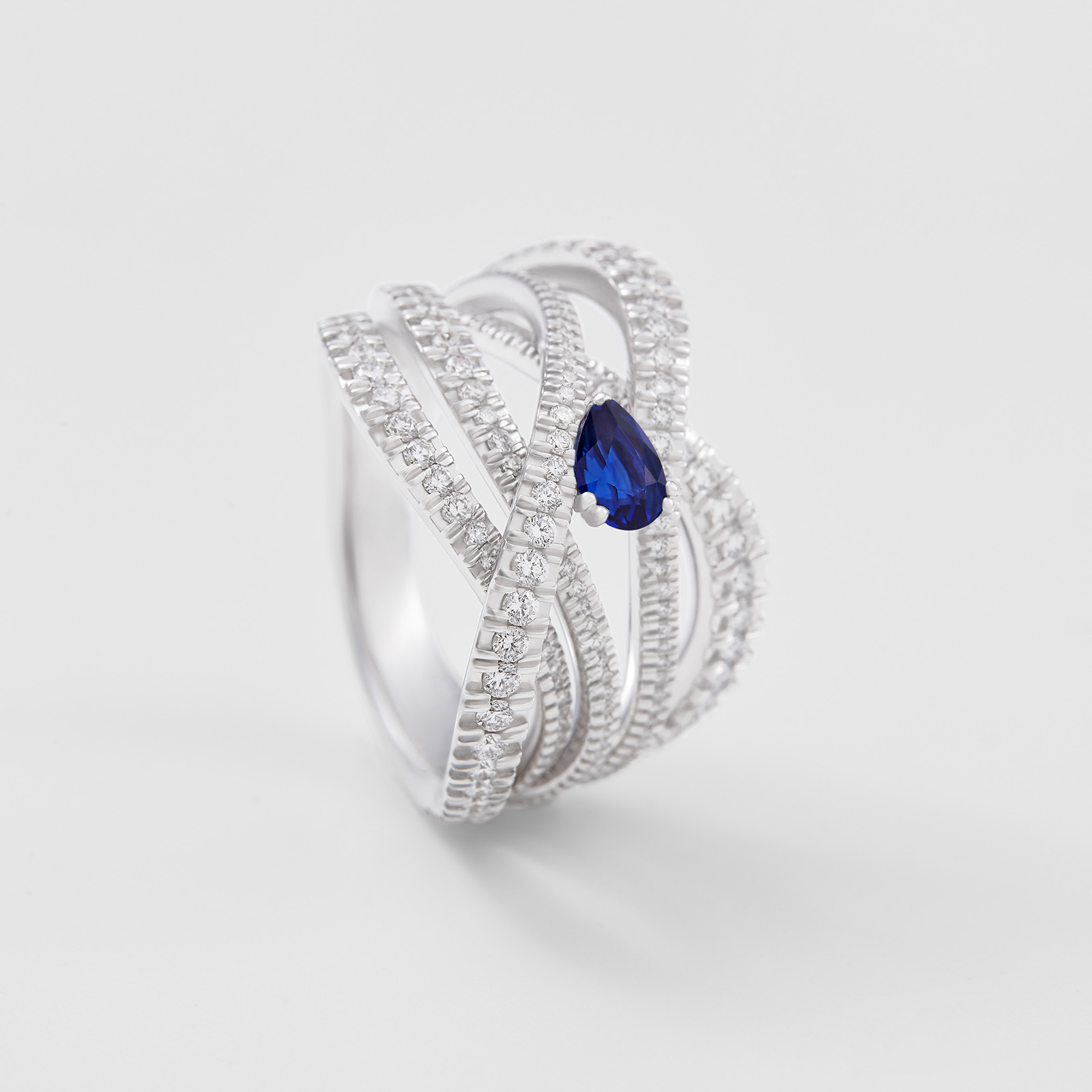 white gold with diamonds and sapphire ring