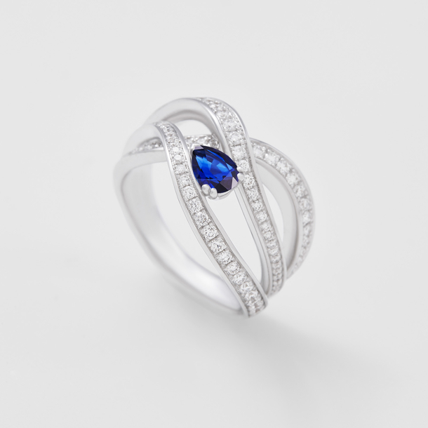 white gold with diamonds and sapphire ring
