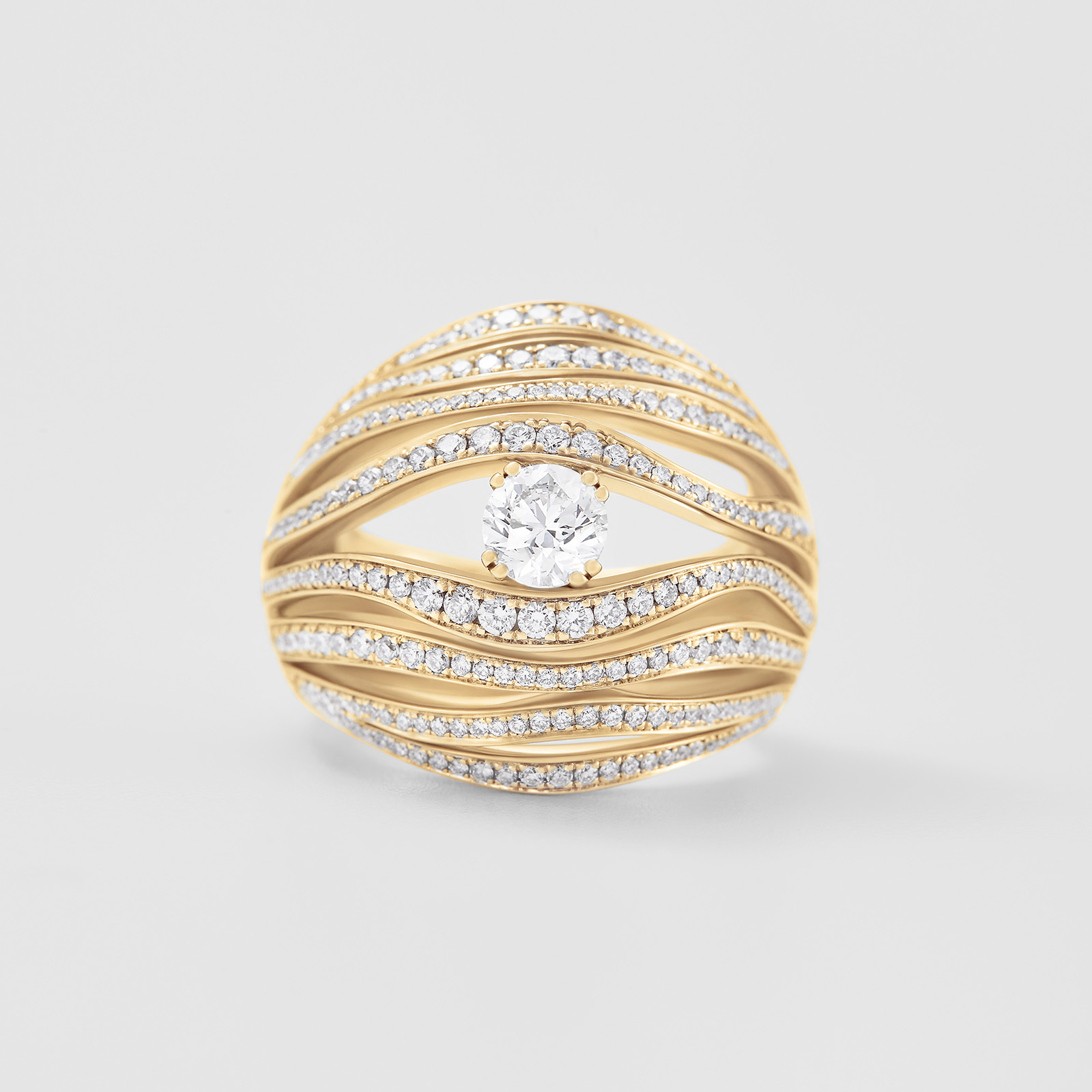 rose gold and diamonds ring