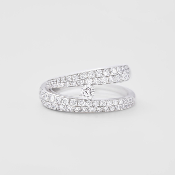 white gold and diamonds ring