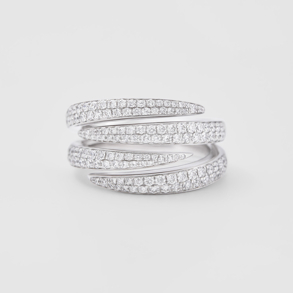 white gold and diamonds ring