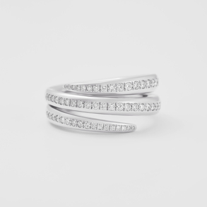 white gold and diamonds ring