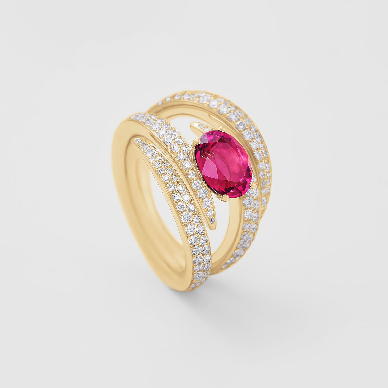 anello in oro rosa, diamanti e tormalina rosa