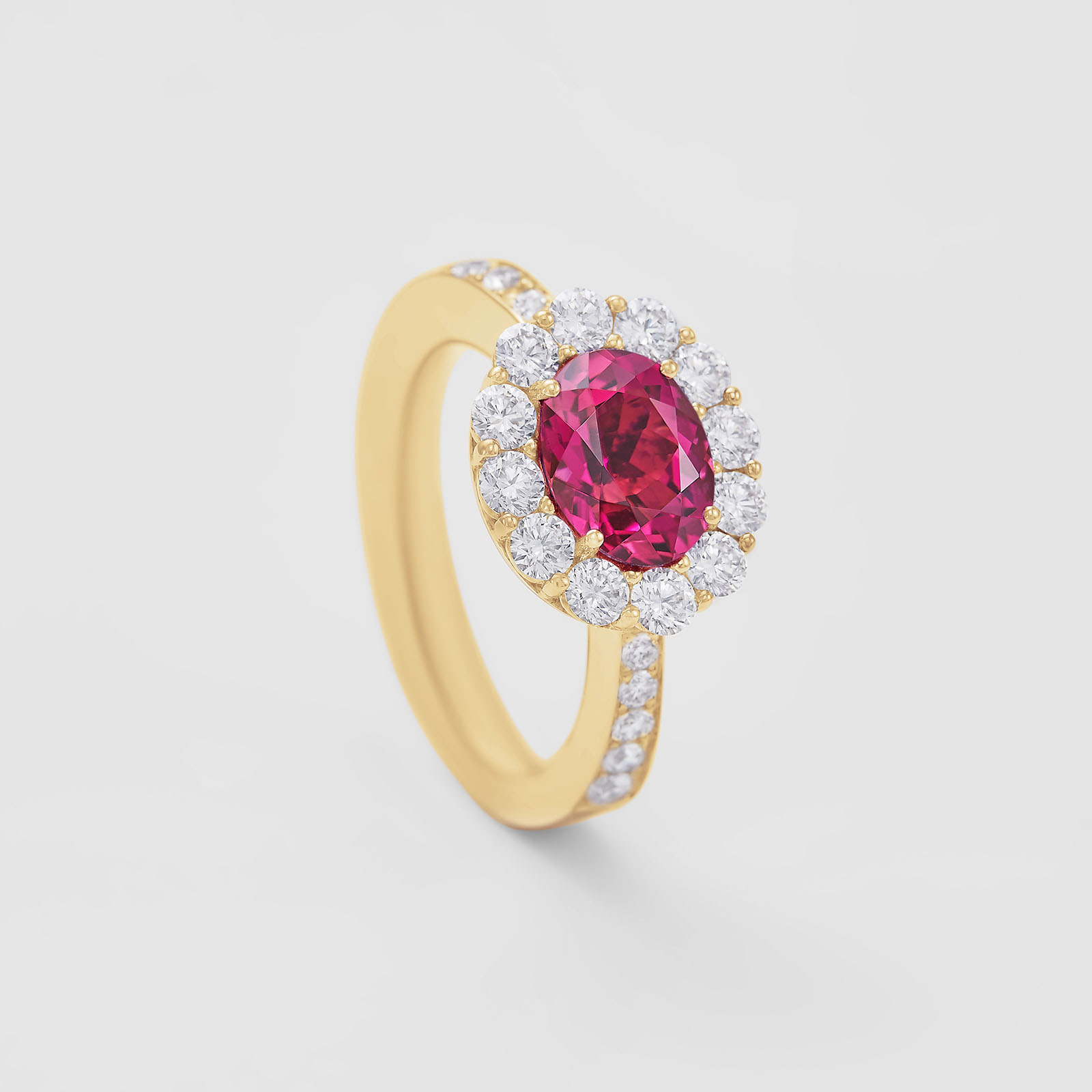 anello in oro rosa, diamanti e tormalina rosa
