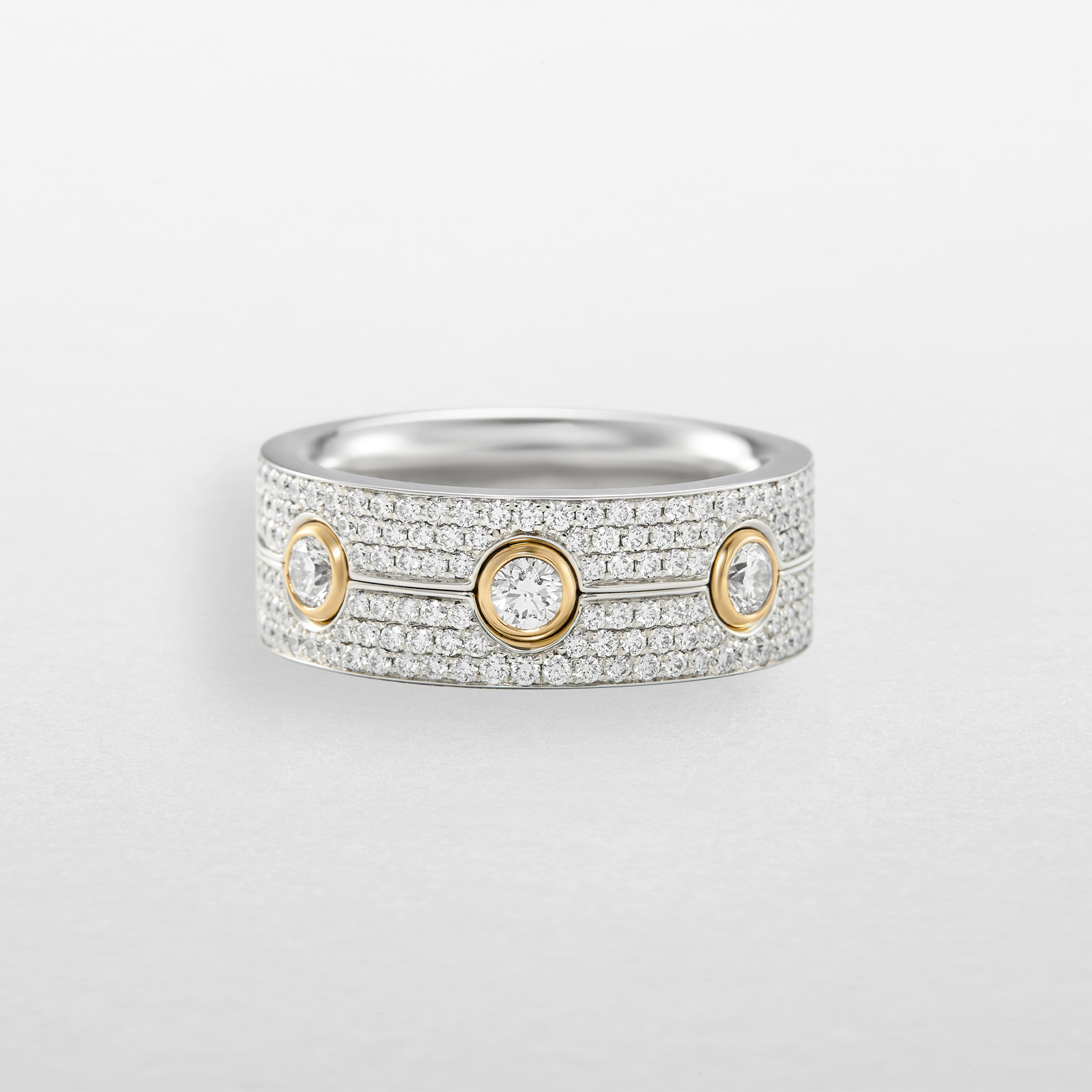 anello in oro bianco, rosa e diamanti