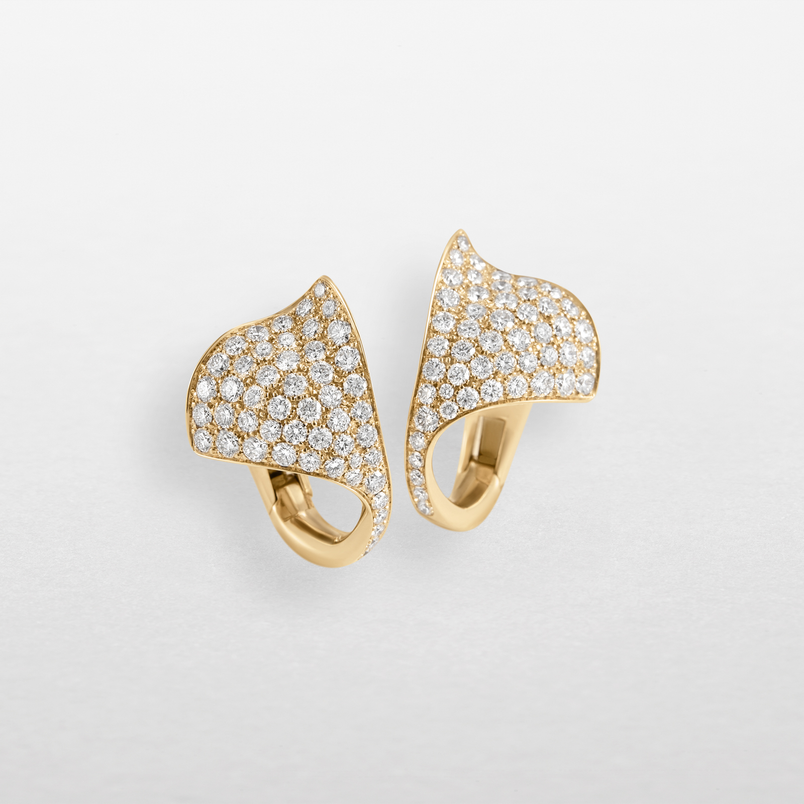 orecchini in oro rosa e diamanti
