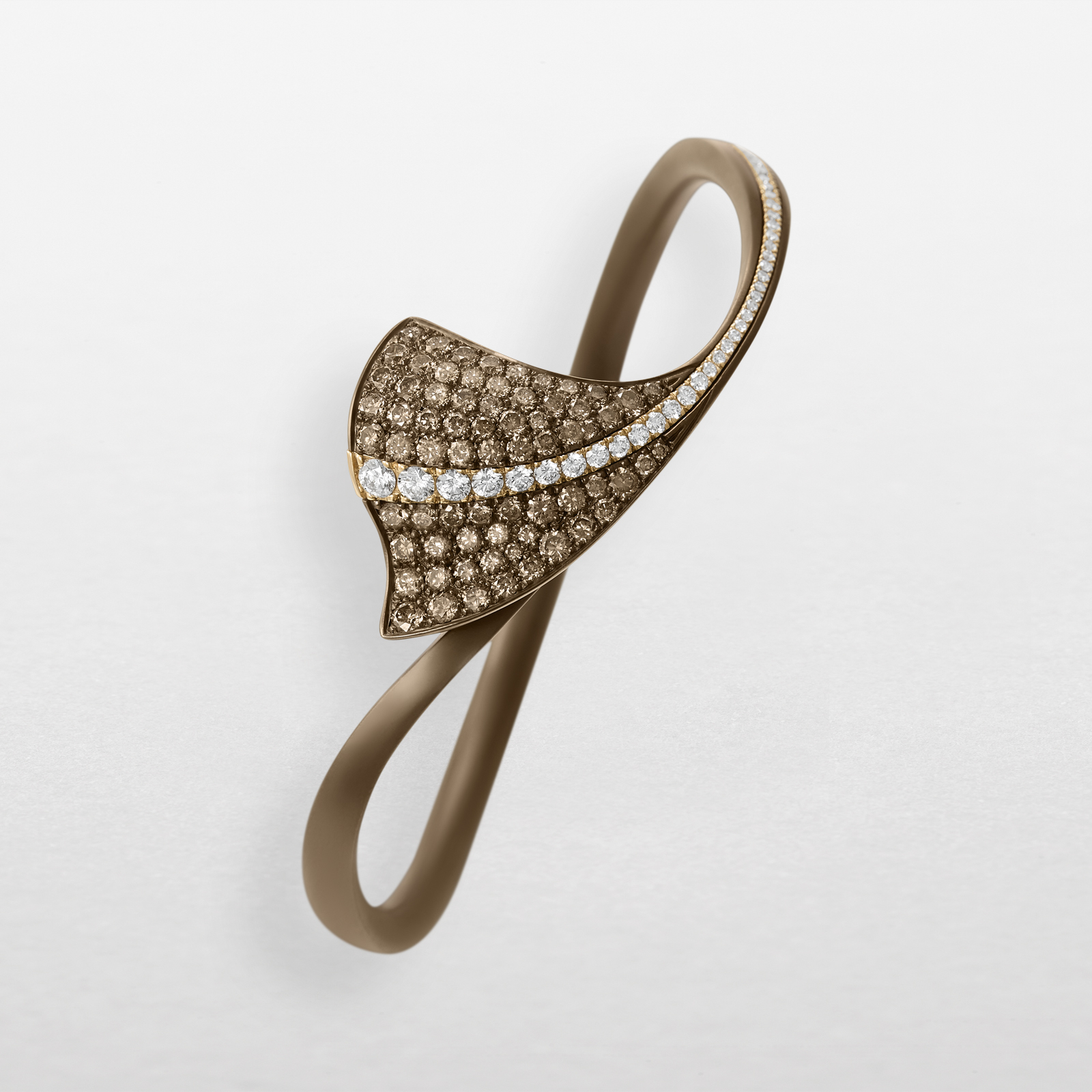 Bracelet in chocolate titanium, rose gold and diamonds