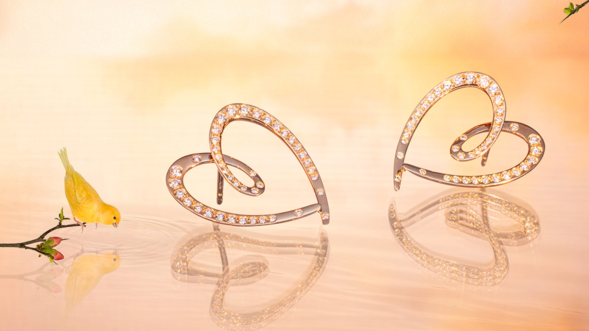 Orecchini forma a cuore in oro bianco e diamanti collezione Antologie