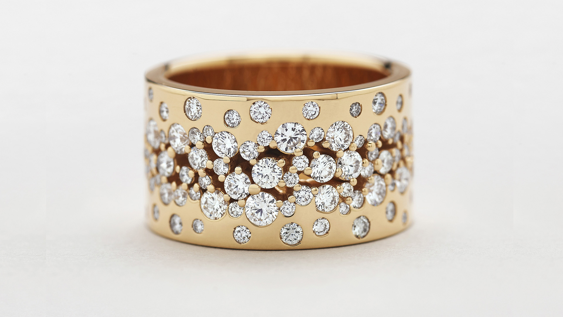 LIKE ME INTRO: anello in oro rosa con cascata di diamanti