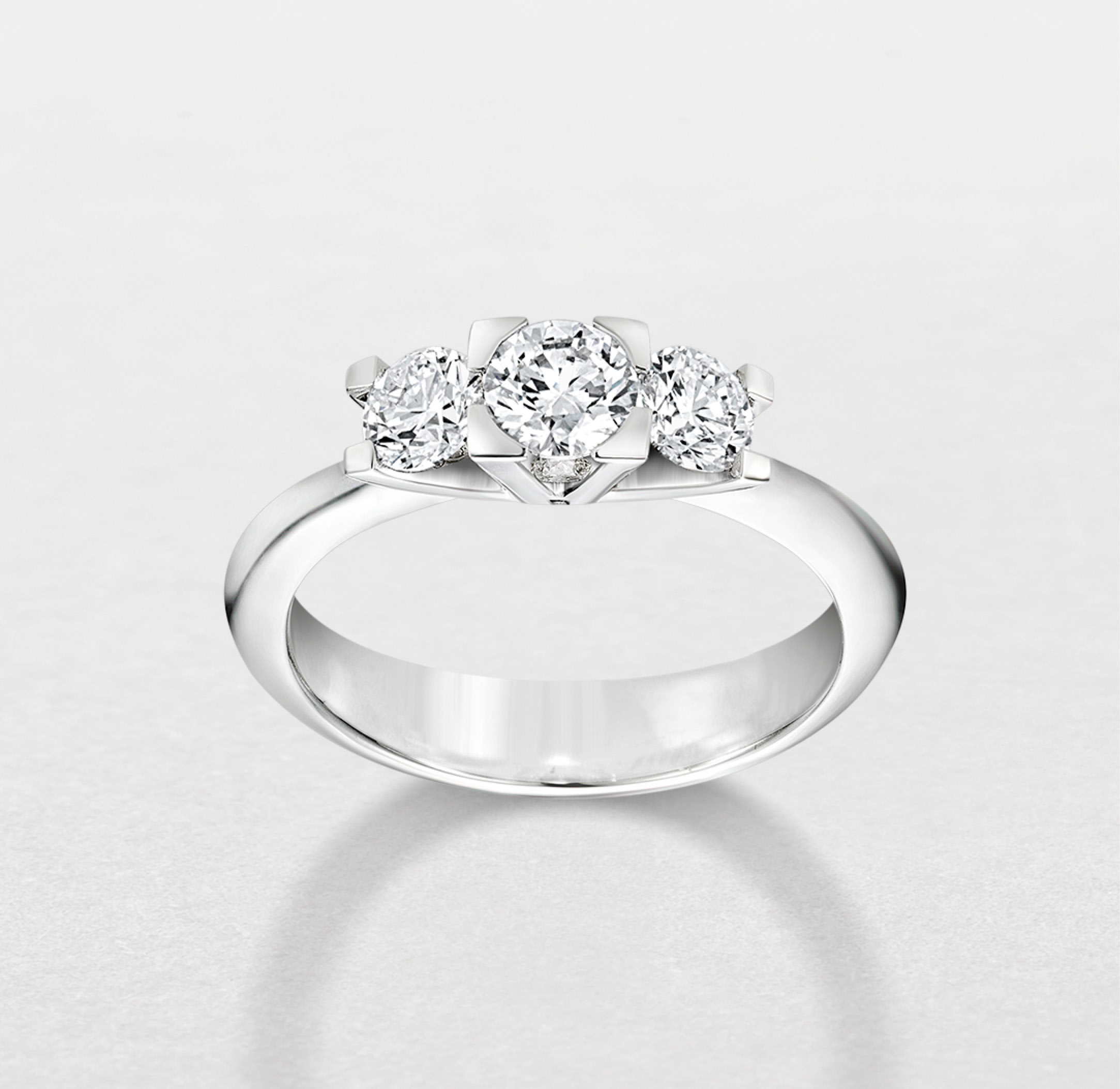 AB15294 trilogy white gold and diamonds ring. Icona Collection - Giorgio Visconti
